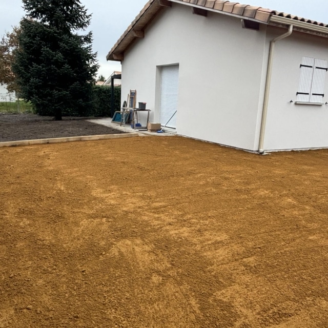 pierre feuille terreau jardinier paysagiste elagueur 112