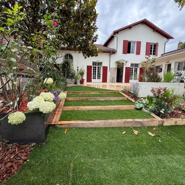 pierre feuille terreau jardinier paysagiste elagueur 55